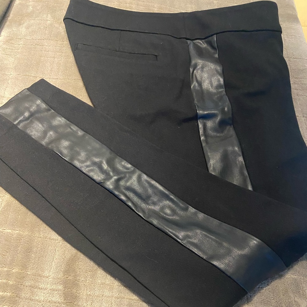 LOFT Black Stretch leather strip legging Slack with Tailored design.